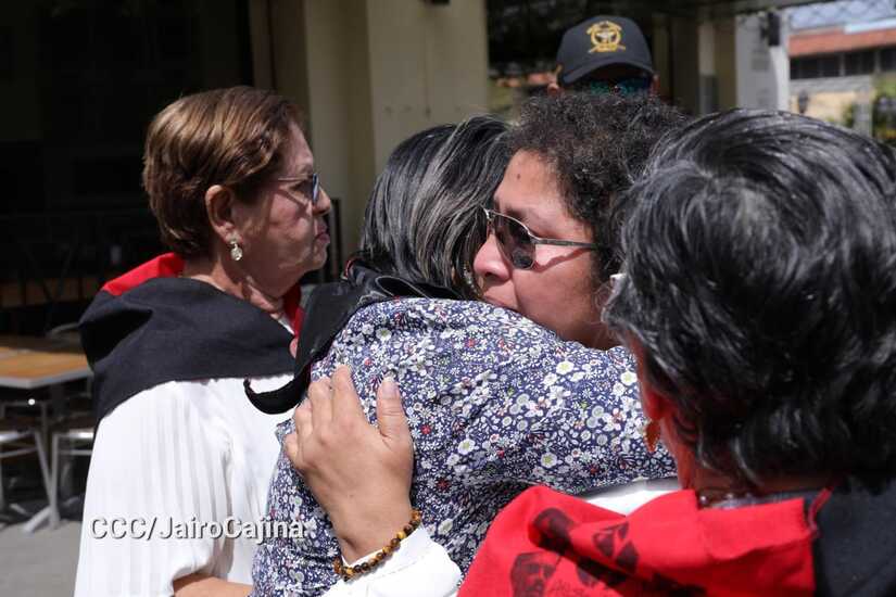 Gladys-Baez-3