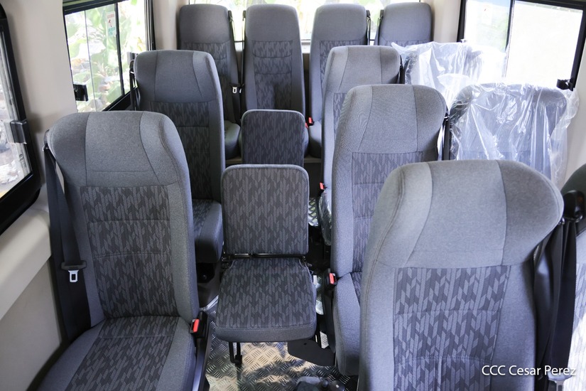 BUSES27