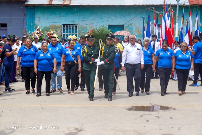 DESFILE-(27)