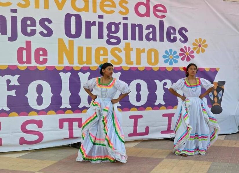 TRAJES-(15)
