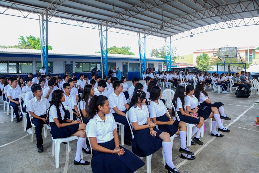 COLEGIO3