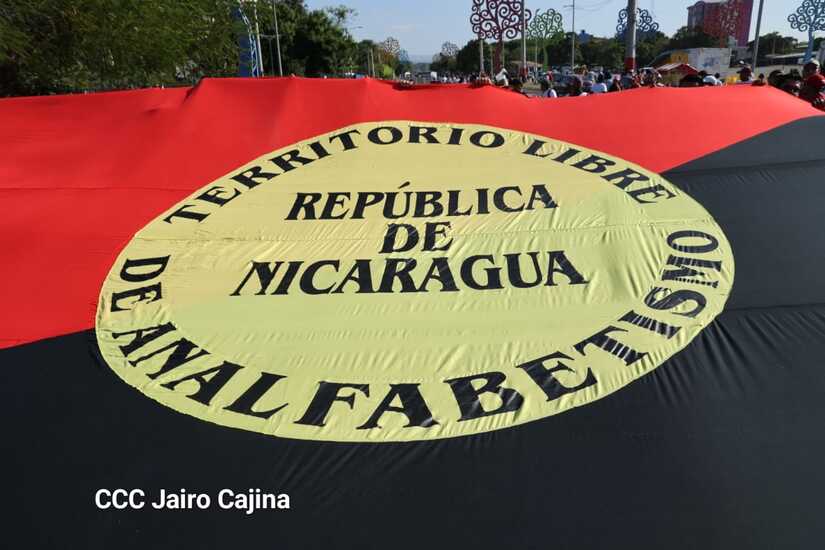 CAMINATA-(20)