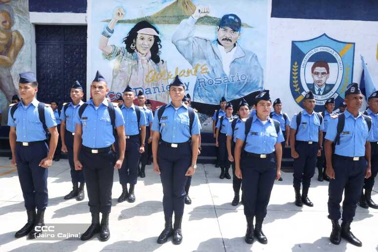 policia12