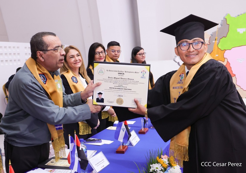 GRADUACION20