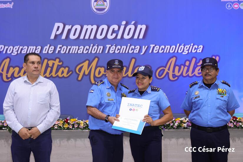 POLICIA4