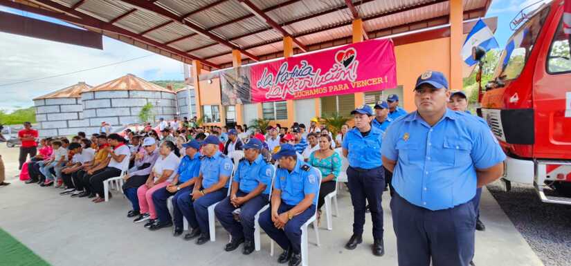 BOMBEROS11