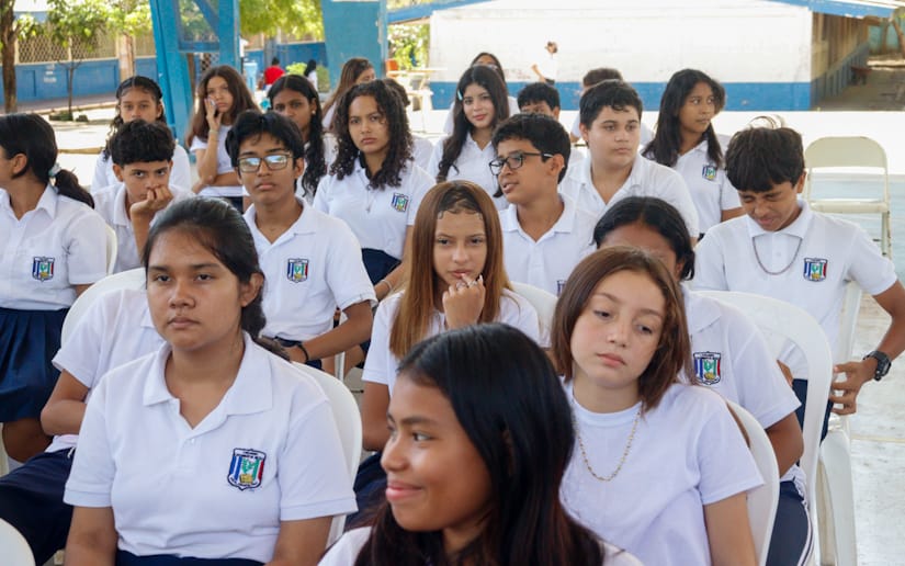 HOMENAJE16