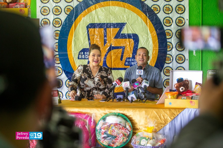 RADIO-YA7