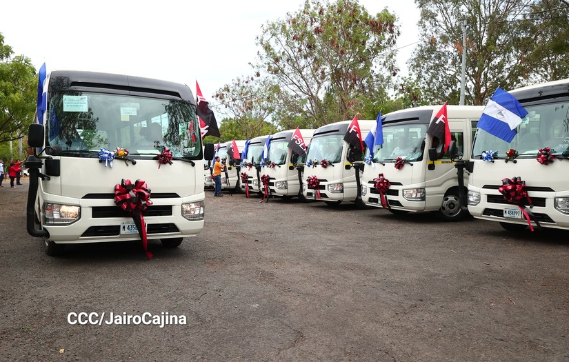 MICROBUSES4