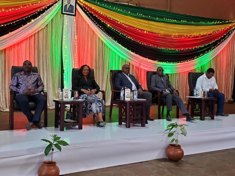 ZIMBABUE4