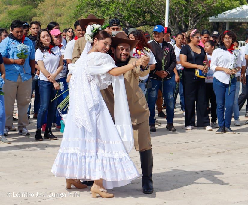 JUVENTUD-(56)