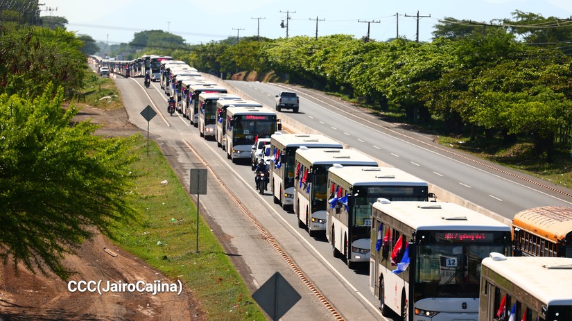 Autobuses-Yutong-15