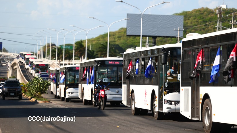 Autobuses-Yutong-27