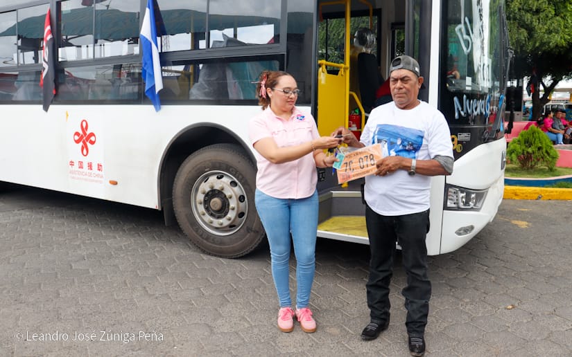 BUSES4