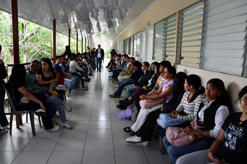 becas-24