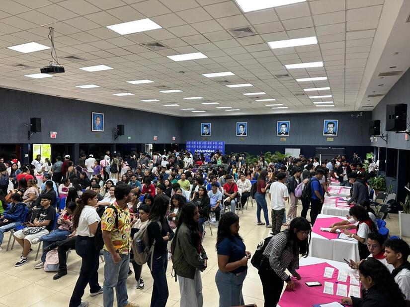 becas-30