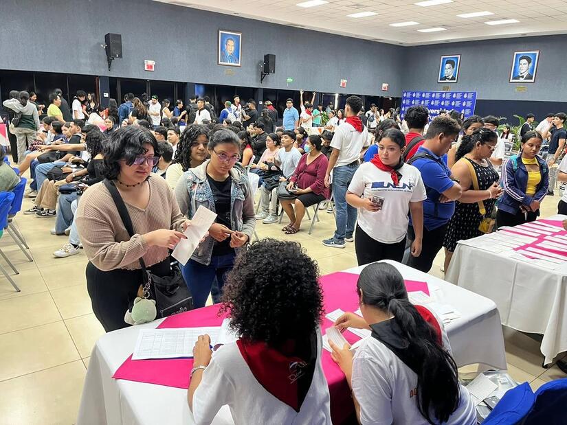 becas-34