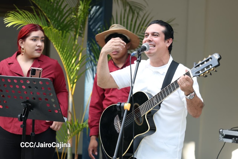 UNCSM--(15)