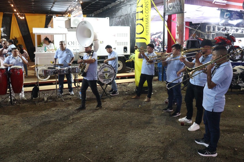 FERIA-(4)