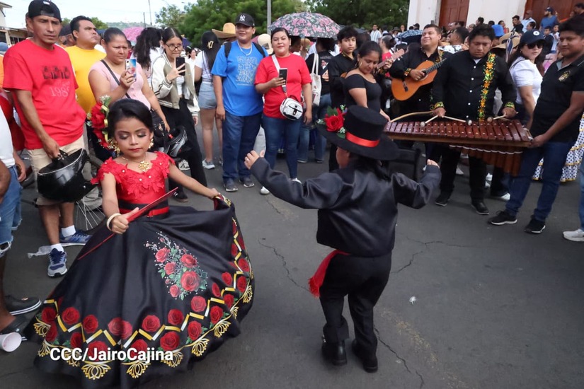BAILE-(11)