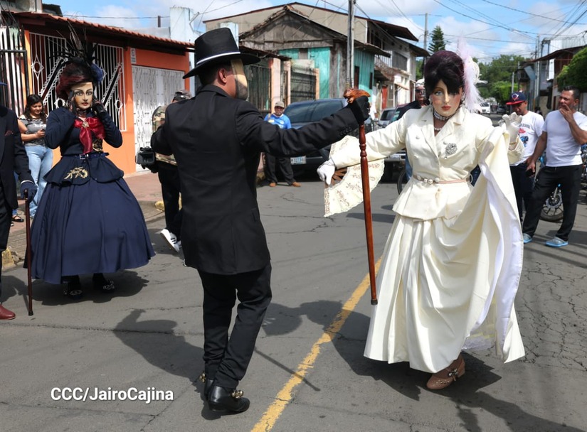 BAILE-(4)