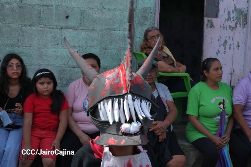 TOROVENADO-(15)