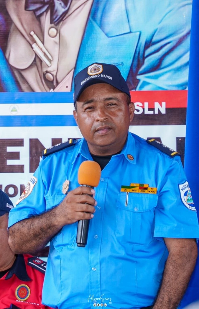 BOMBEROS8