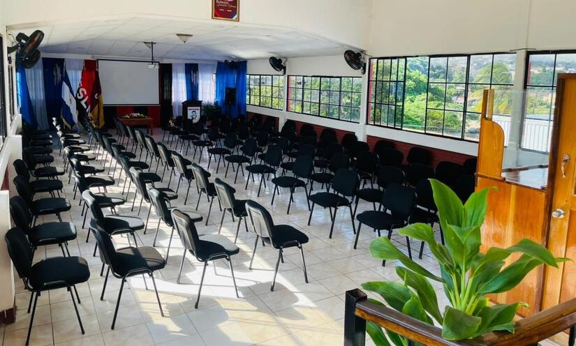 AUDITORIO8