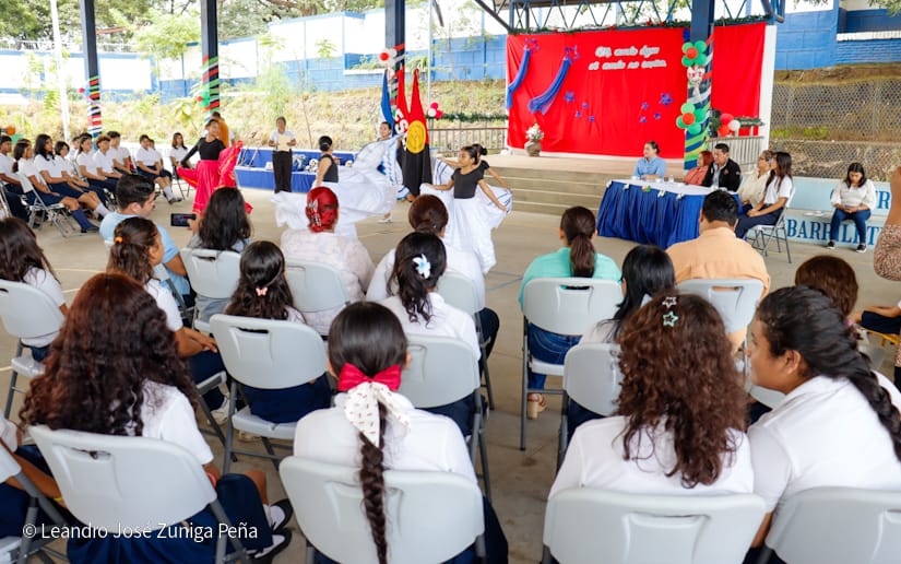 ESCUELAS18