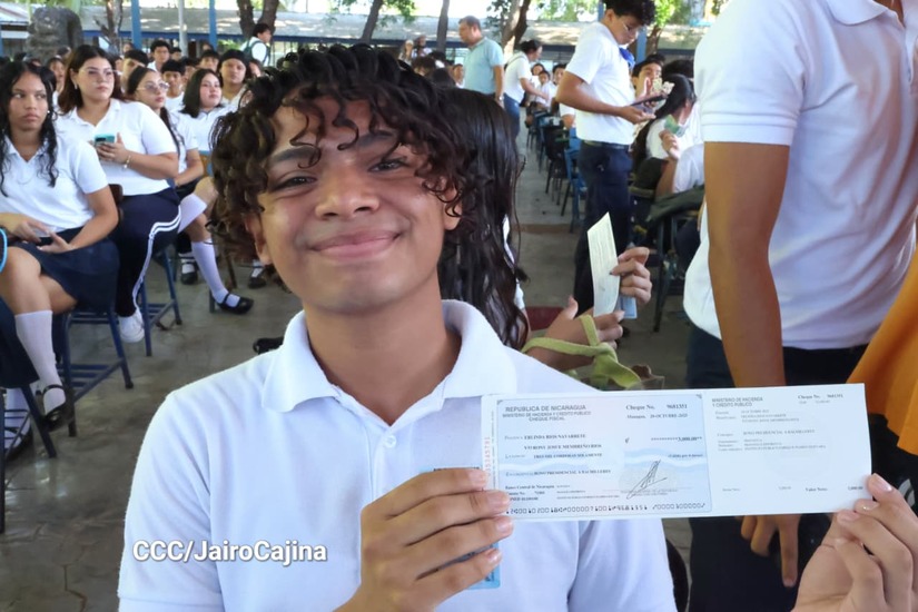 Bono-Presidencial-a-Bachilleres-1