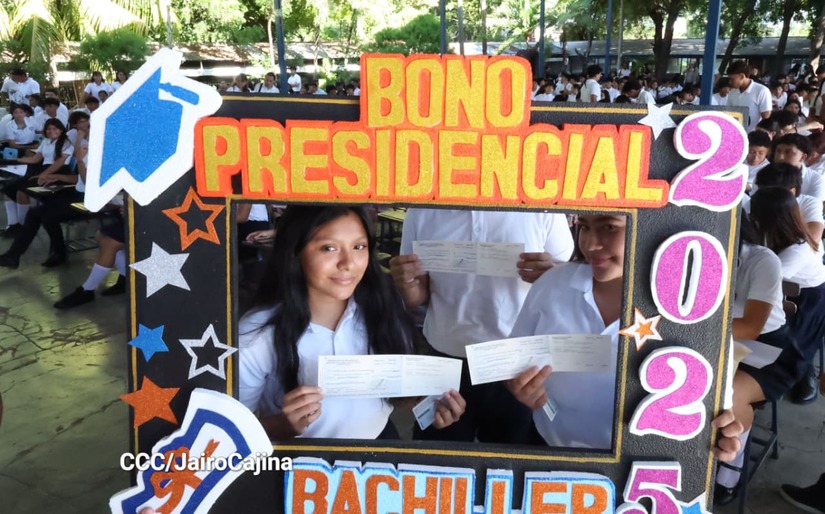 Bono-Presidencial-a-Bachilleres-32