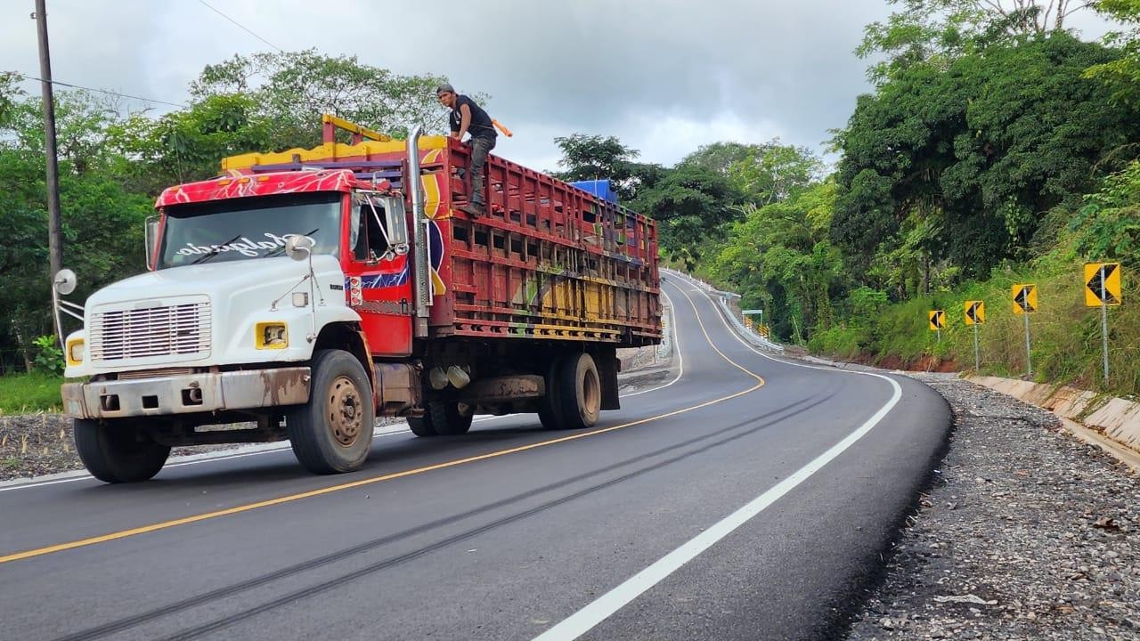 CARRETERA2