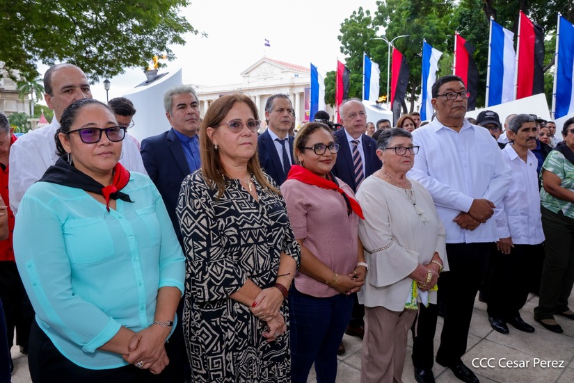 Cmdte-Fidel-Castro-12