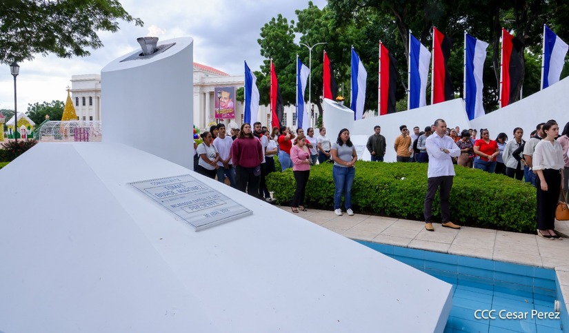 Cmdte-Fidel-Castro-19