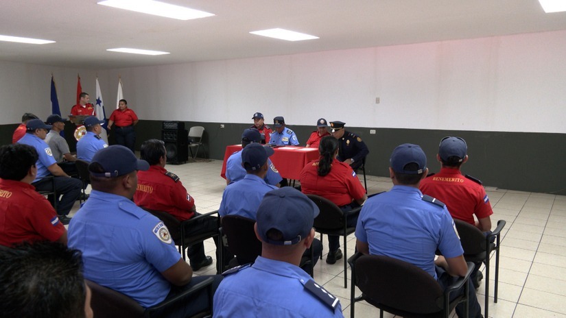 BOMBEROS-(1)