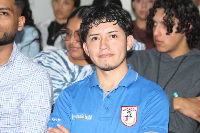 ESTUDIANTES-(8)