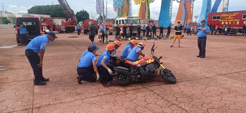 Bomberos--(4)