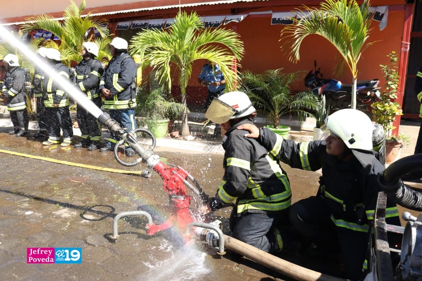 BOMBEROS10