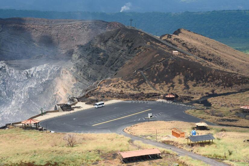 VOLCAN1