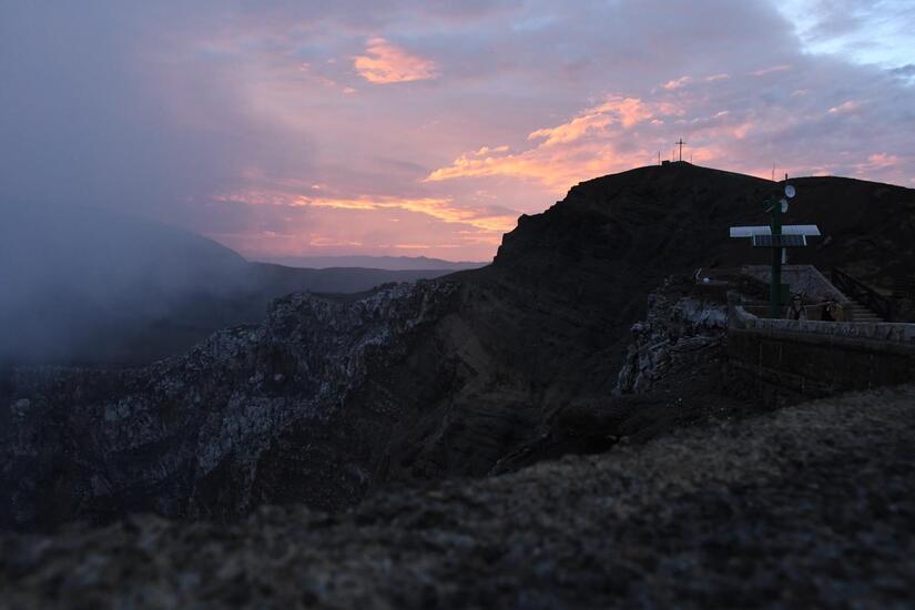 VOLCAN9