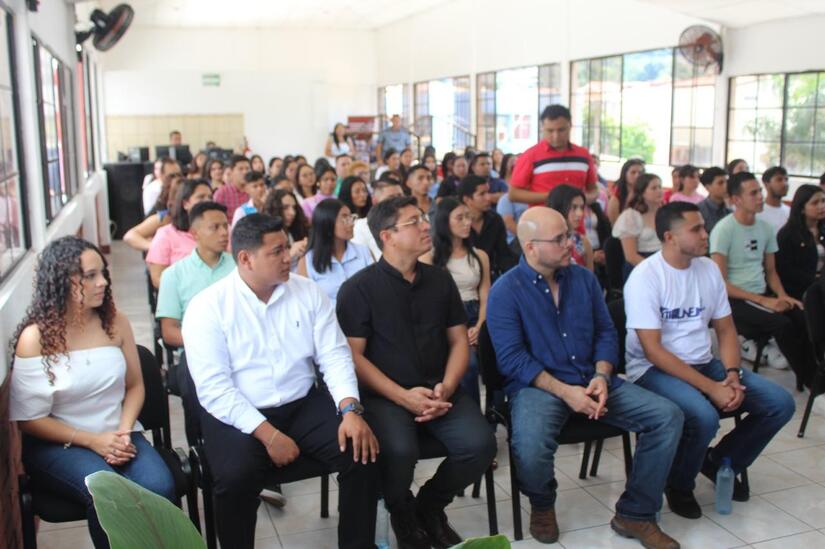 Encuentro-Comunicacional-9