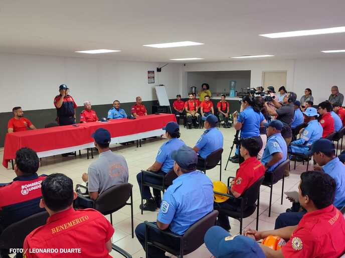 BOMBEROS3