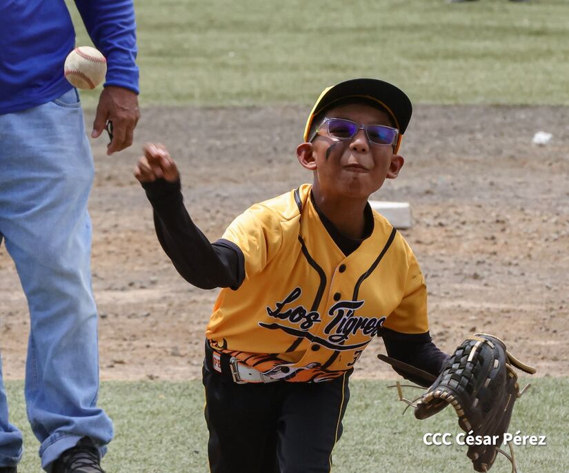 BEISBOL-(21)