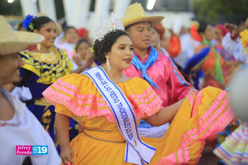Huipil--(37)