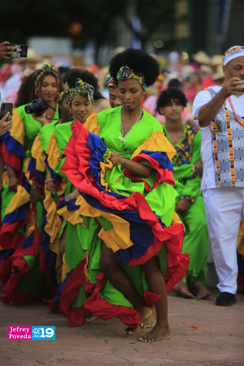 Huipil--(41)