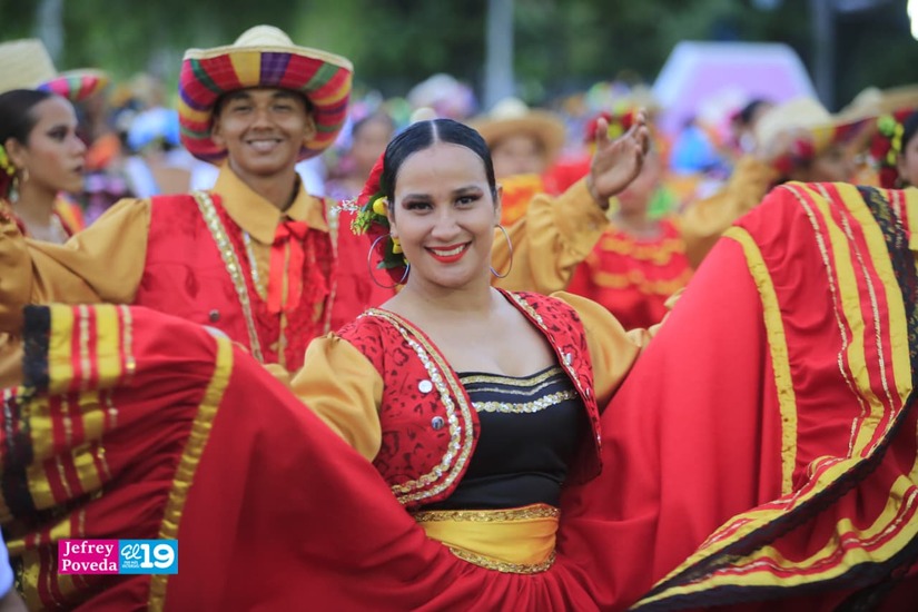 Huipil--(50)