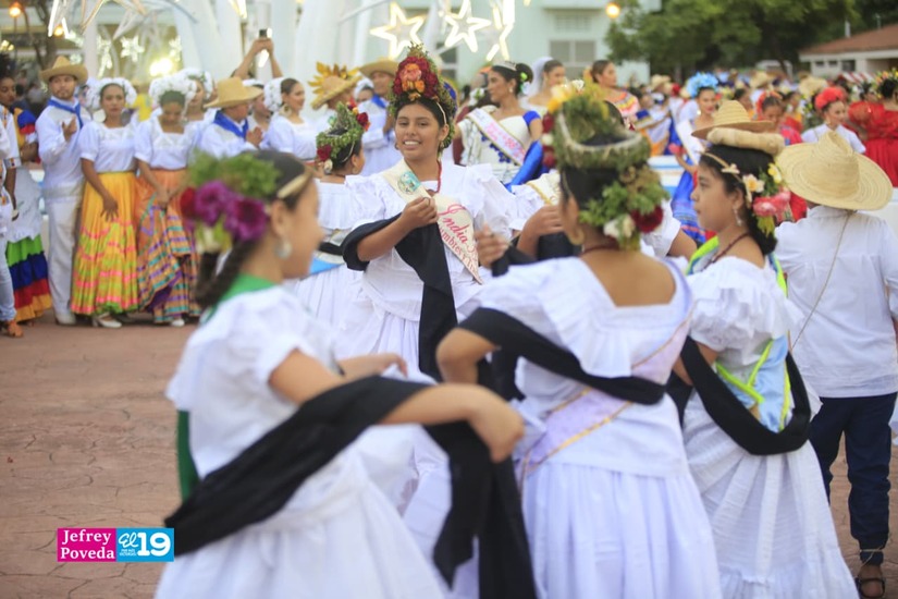 Huipil--(56)