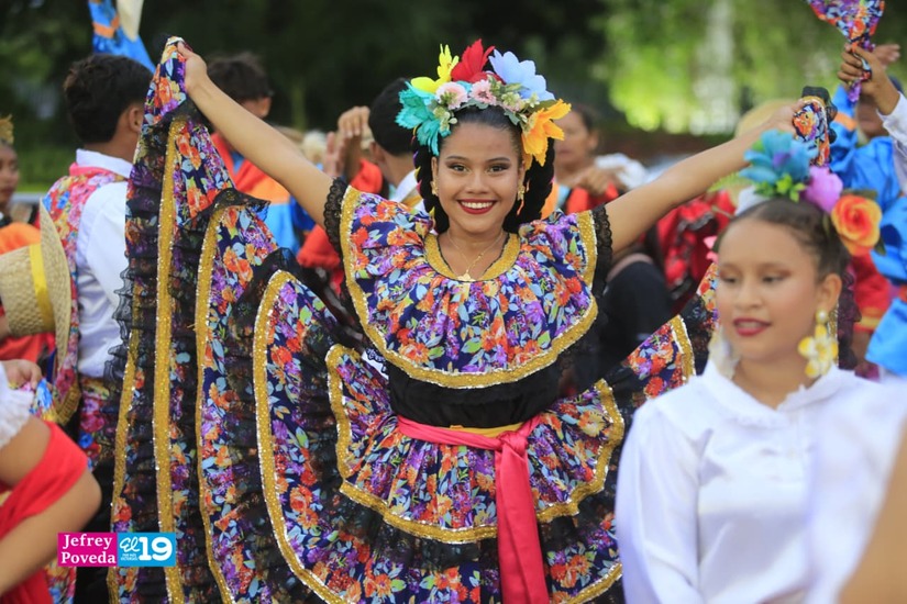 Huipil--(7)