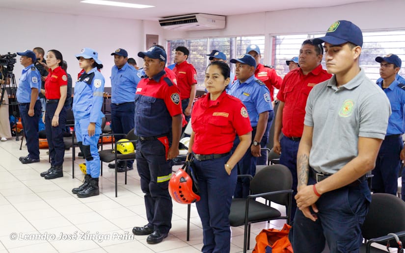 BOMBEROS22