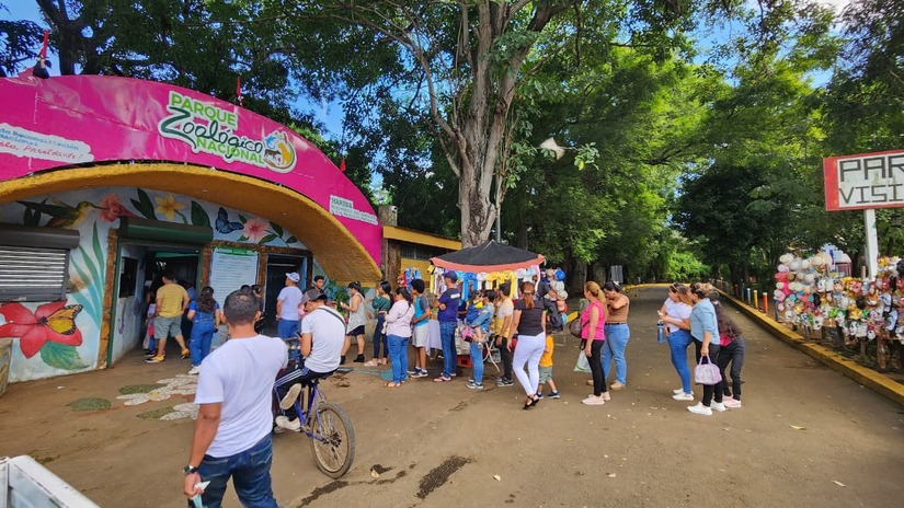 ZOOLOGICO-(22)